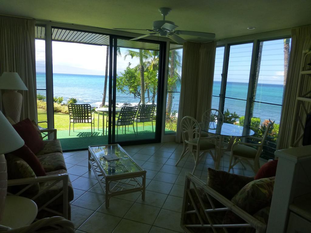 Mahina Surf 220 By Redawning Aparthotel ลาไฮนา ภายนอก รูปภาพ