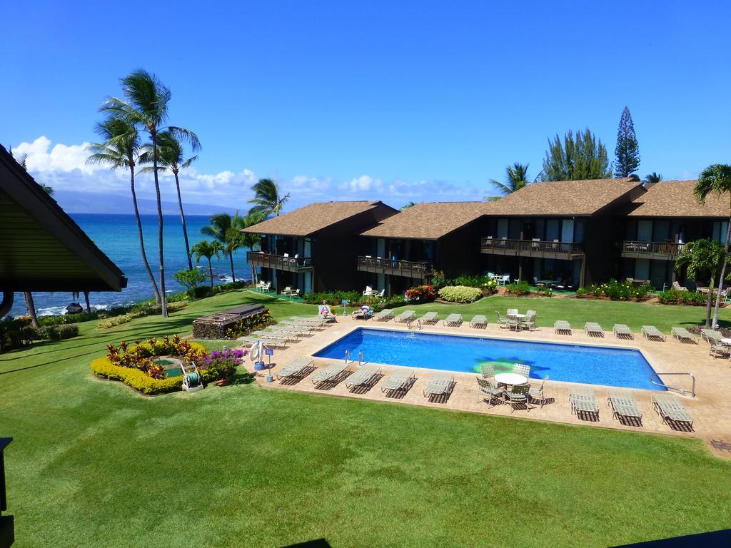 Mahina Surf 220 By Redawning Aparthotel ลาไฮนา ภายนอก รูปภาพ