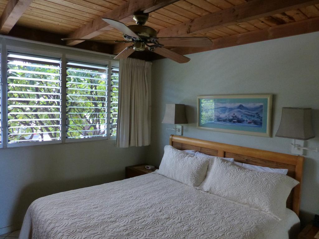 Mahina Surf 220 By Redawning Aparthotel ลาไฮนา ภายนอก รูปภาพ