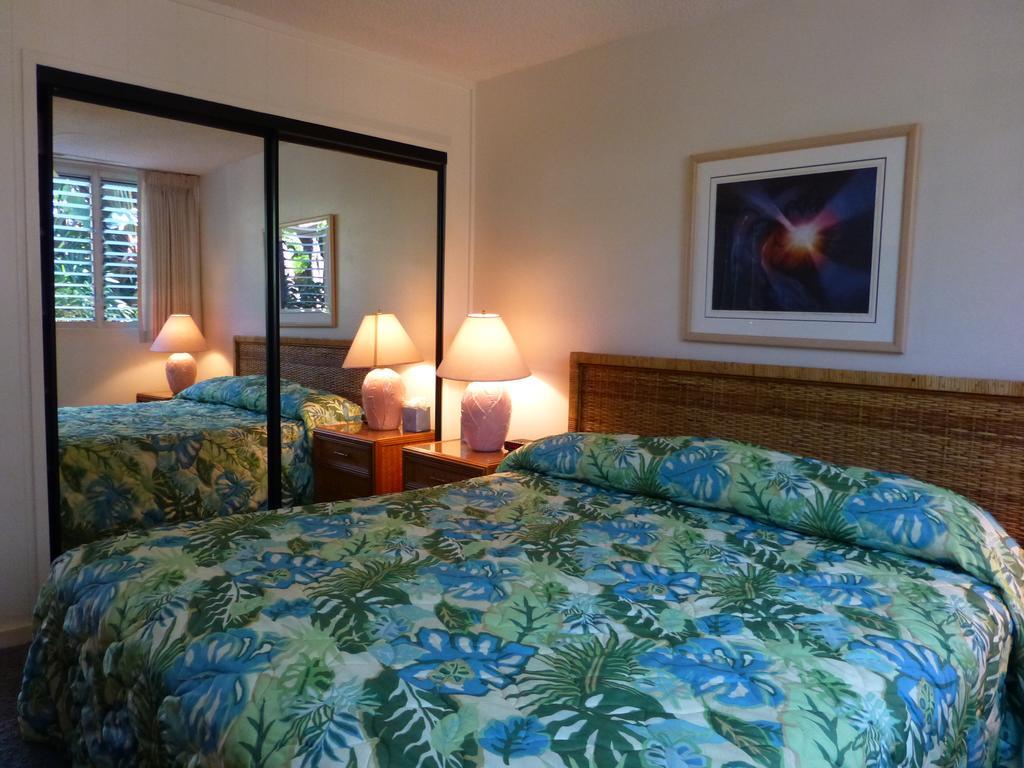 Mahina Surf 220 By Redawning Aparthotel ลาไฮนา ภายนอก รูปภาพ