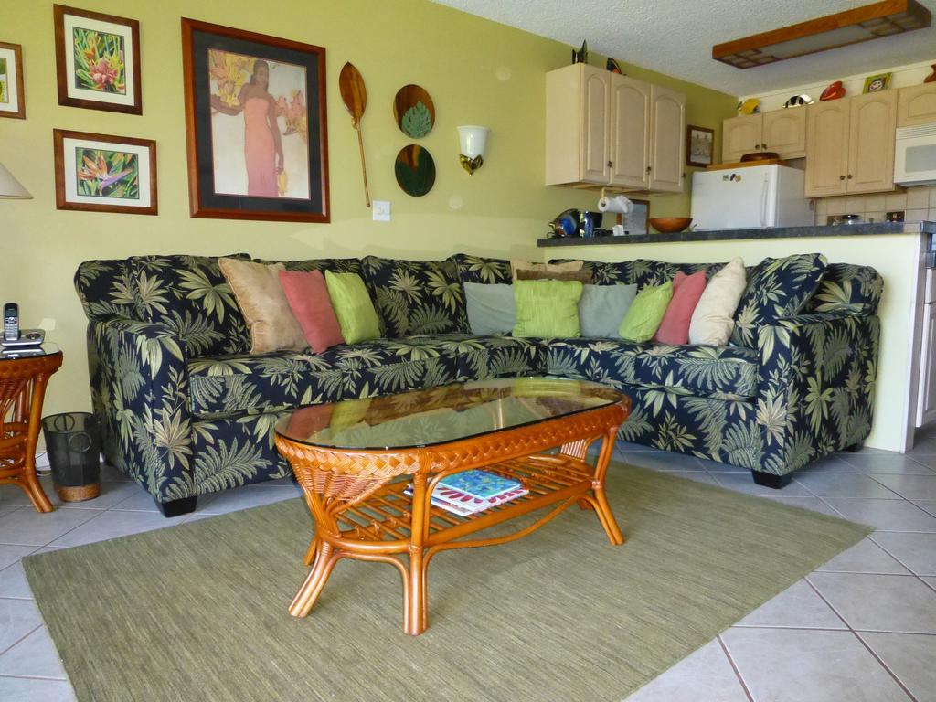 Mahina Surf 220 By Redawning Aparthotel ลาไฮนา ภายนอก รูปภาพ