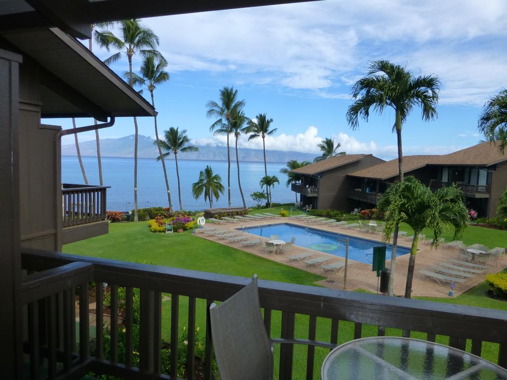 Mahina Surf 220 By Redawning Aparthotel ลาไฮนา ภายนอก รูปภาพ