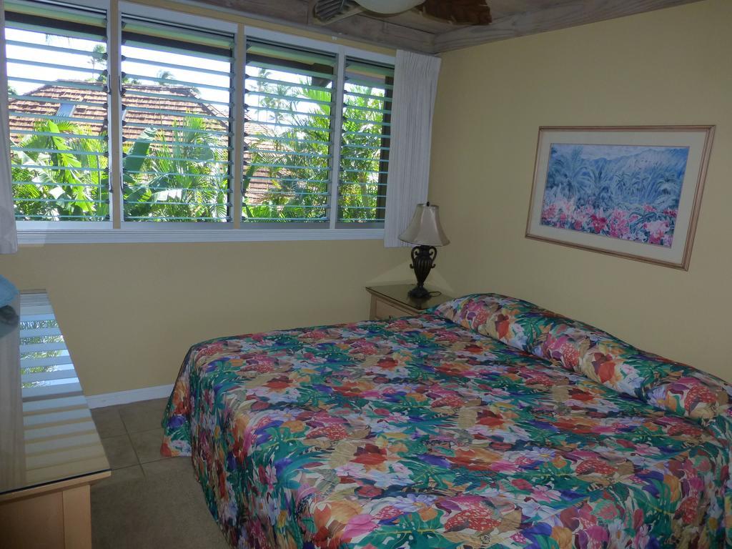 Mahina Surf 220 By Redawning Aparthotel ลาไฮนา ภายนอก รูปภาพ